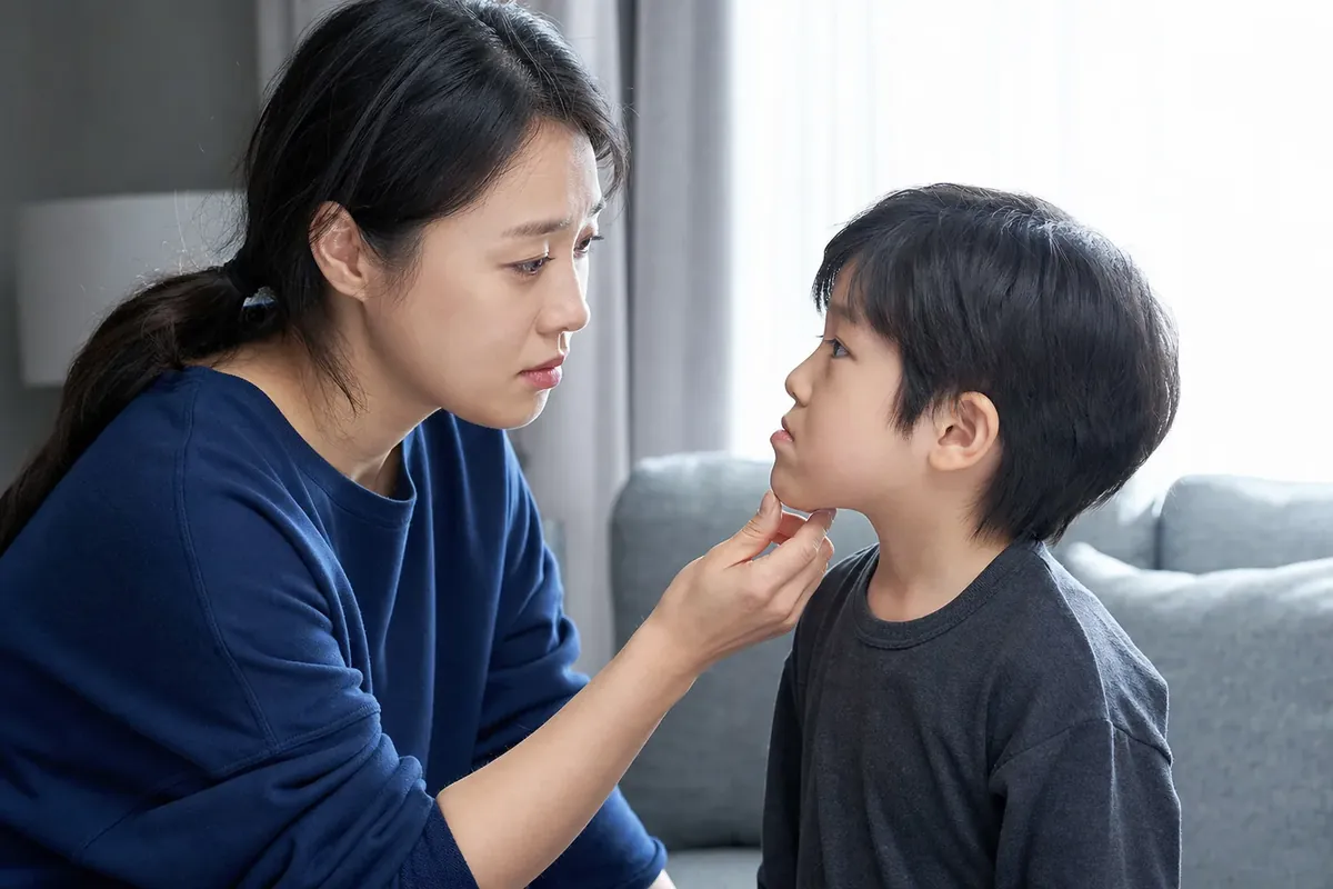 아이 아래턱이 나와 보여 걱정하는 부모 - 반대교합 주걱턱 조기 관찰 | 아너스교정치과